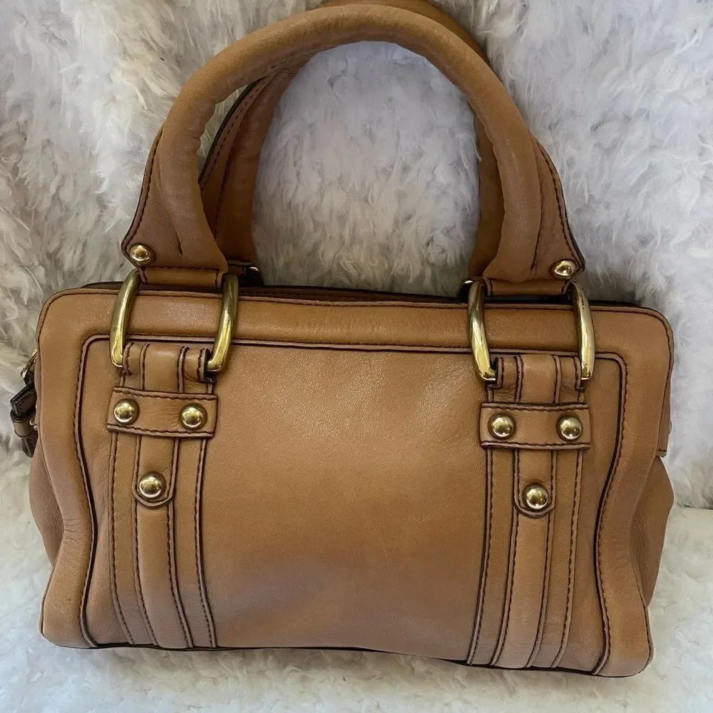 Banana Republic leather medium satchel with gold tone hardwares